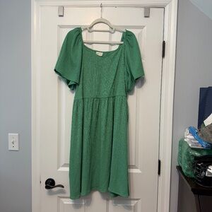 Ava & Viv Short-Sleeve Crinkle Dress